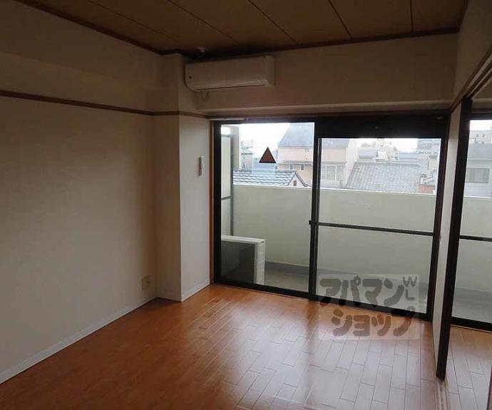 【Ｕｒｅｓｉｄｅｎｃｅ二条城】間取