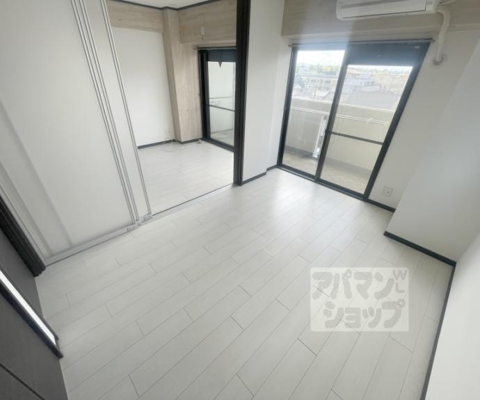 【Ｕｒｅｓｉｄｅｎｃｅ二条城】間取