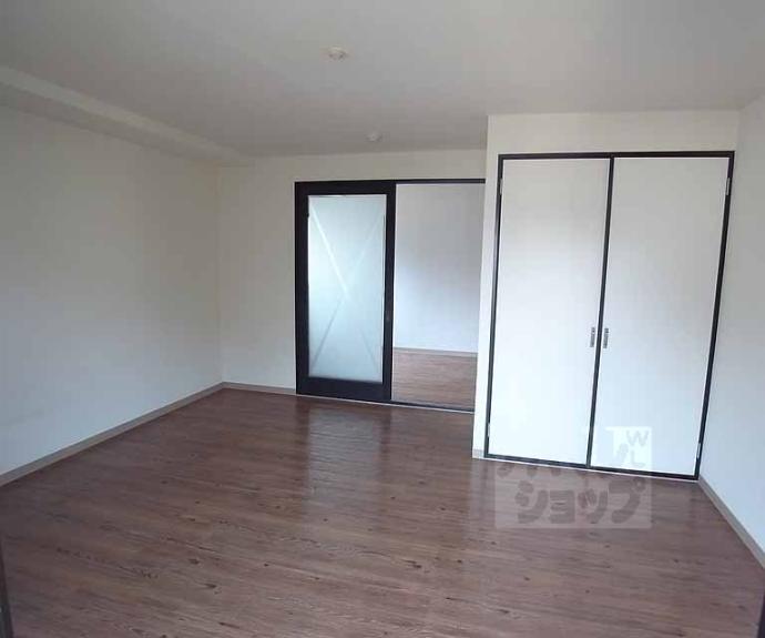 【ルシェール西院】間取