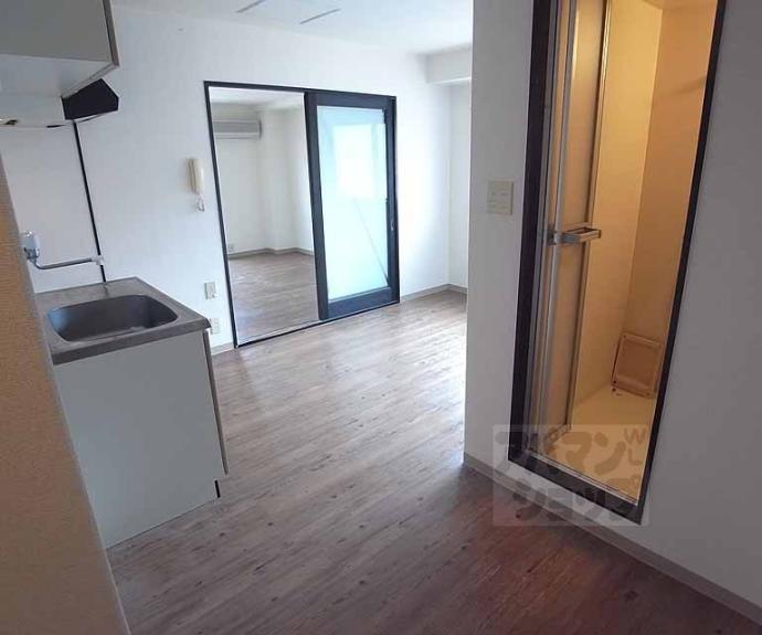 【ルシェール西院】間取