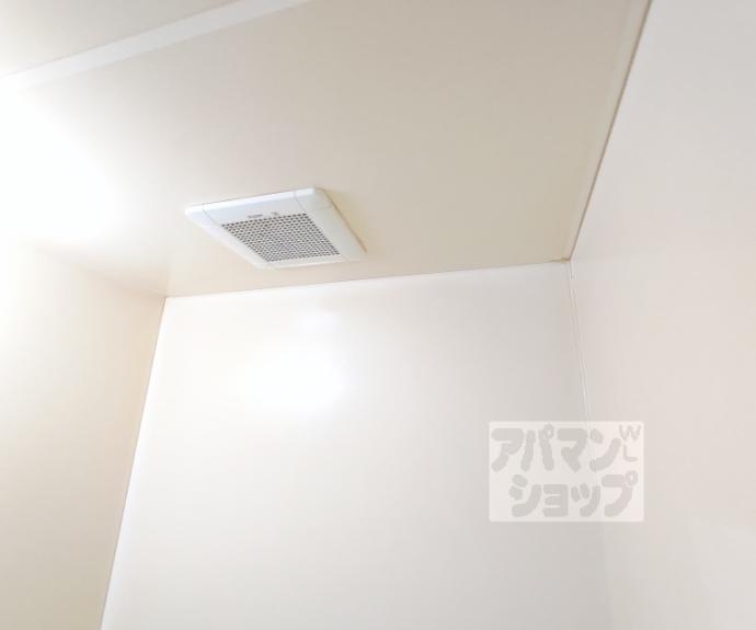 【ルシェール西院】間取