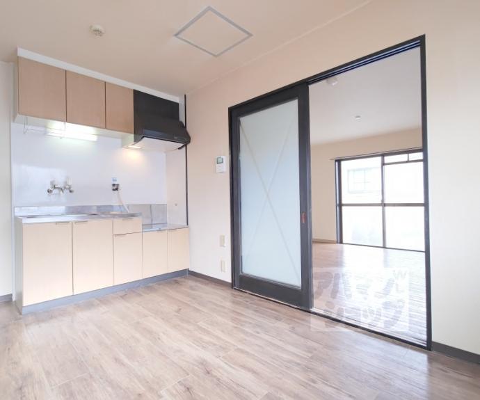 【ルシェール西院】間取