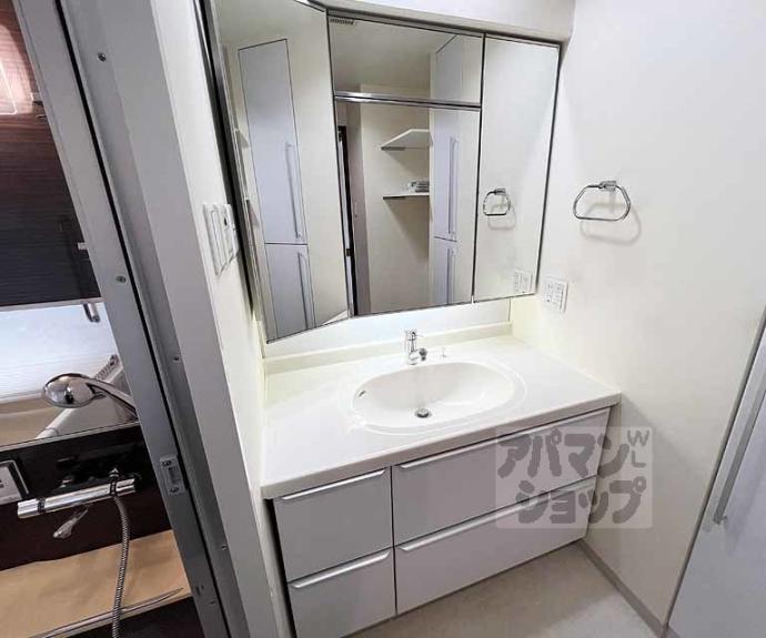 【アバンエスパス烏丸御池】間取