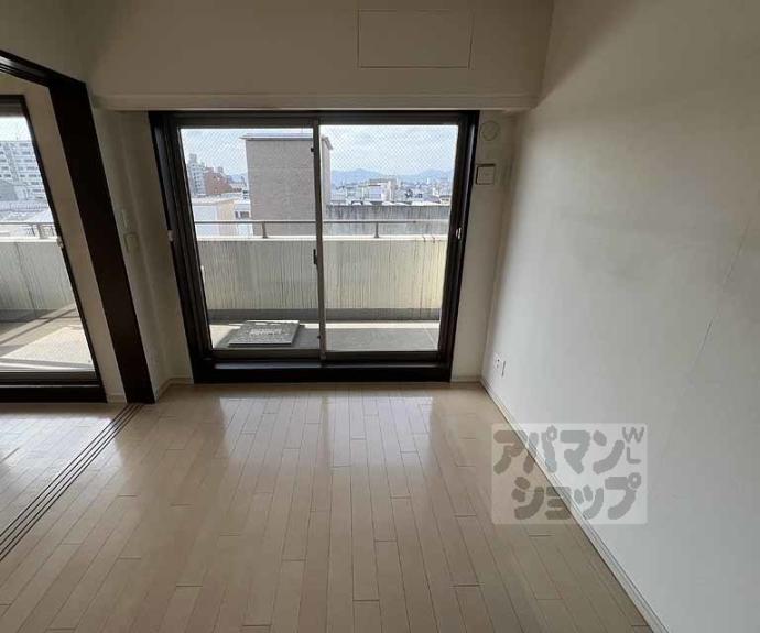 【アバンエスパス烏丸御池】間取