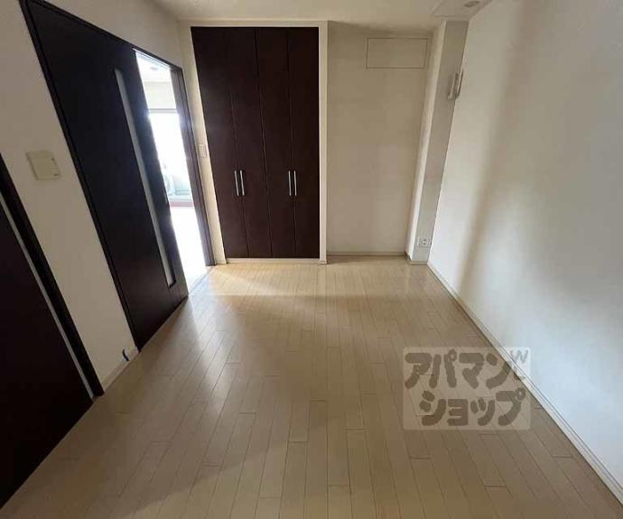 【アバンエスパス烏丸御池】間取