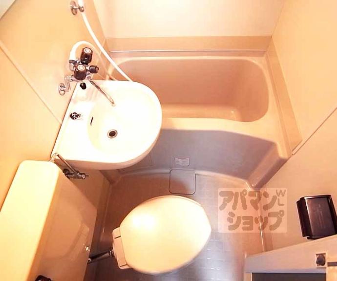 【聚楽ＰＡＴＩＯ】間取