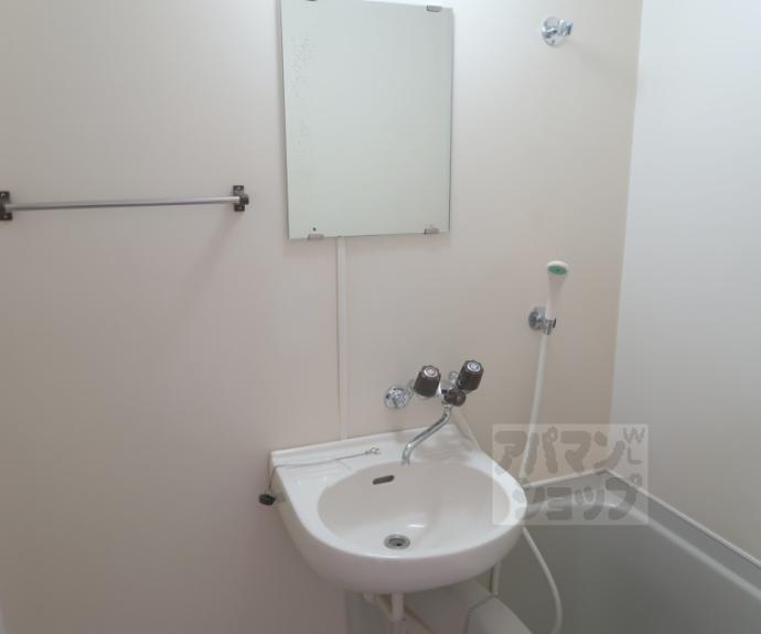 【ロマネスク京都丹波口】間取