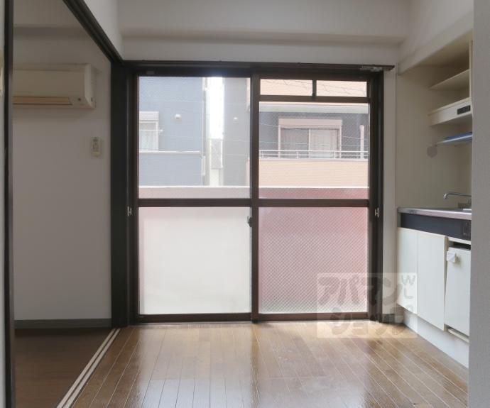 【ロマネスク京都丹波口】間取