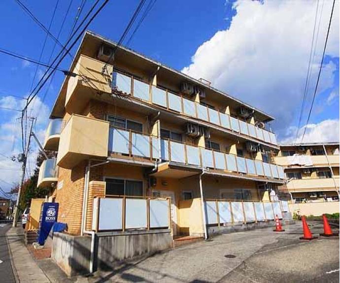 【ロイヤルパレス大枝】間取