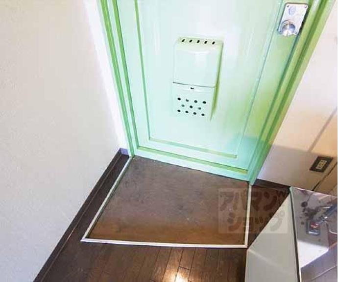 【ロイヤルパレス大枝】間取