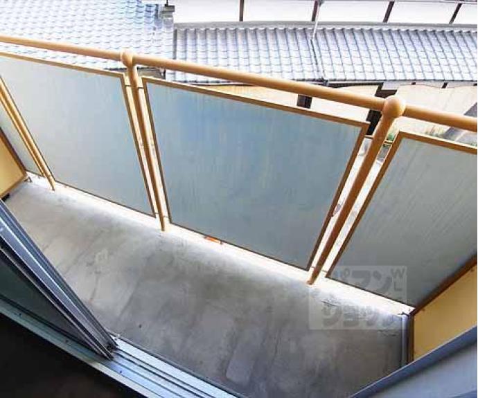 【ロイヤルパレス大枝】間取