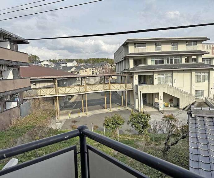 【ロイヤルパレス大枝】間取