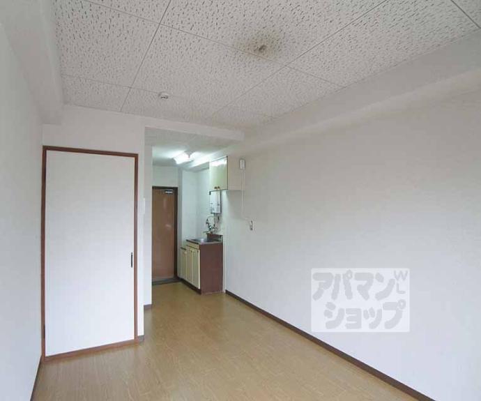 【千丸ハイツ】間取