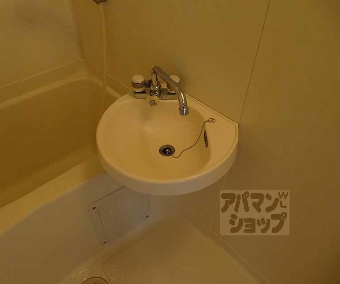 【ファーストユースハイツ】間取