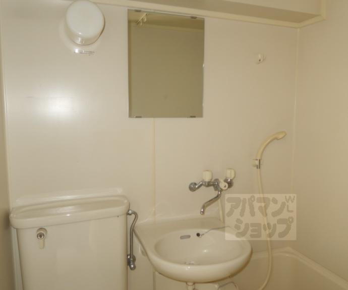 【セラヴィ清水五条】間取