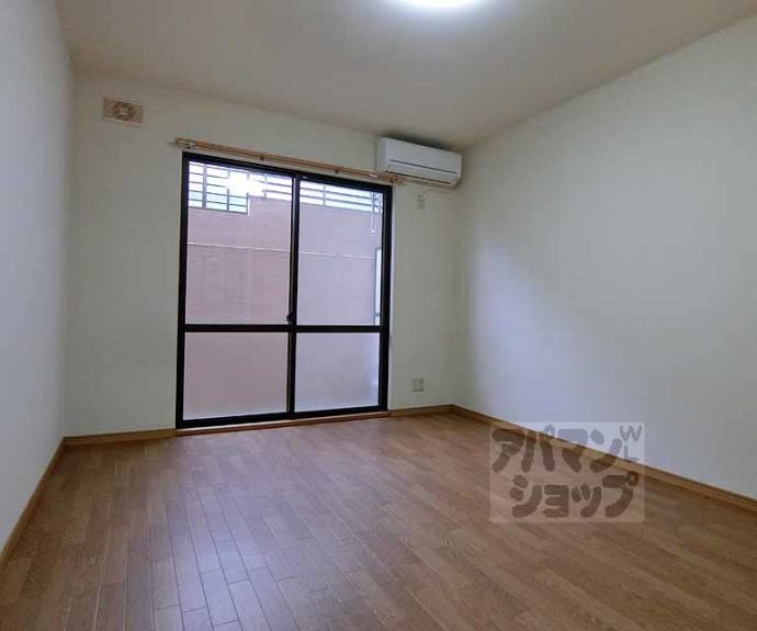 【パルデンス御室】間取