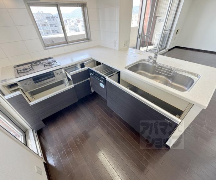 【アンビエント高辻通】間取