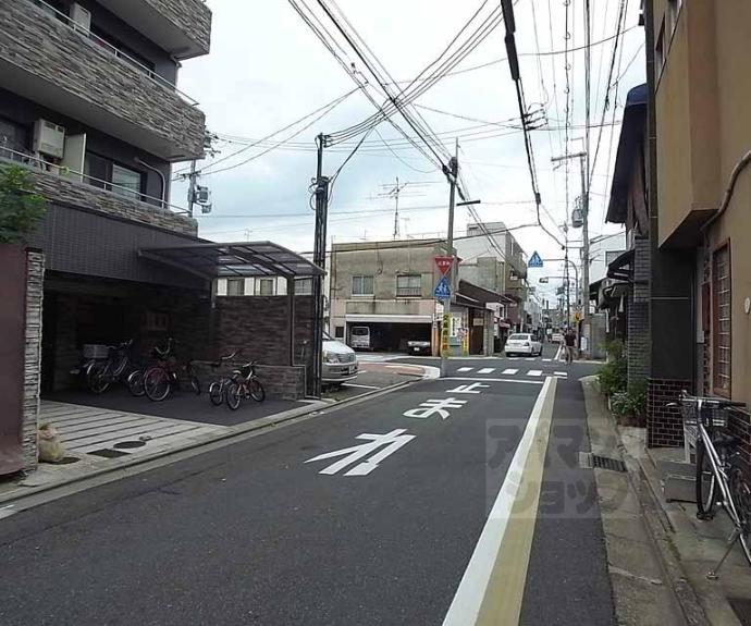 【メイゾン六波羅】間取