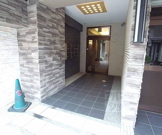 【メイゾン六波羅】間取