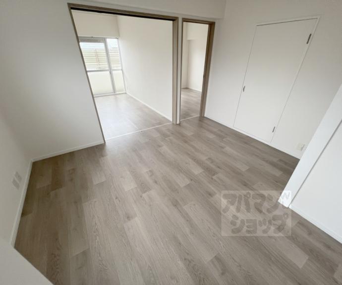 【メイゾン六波羅】間取