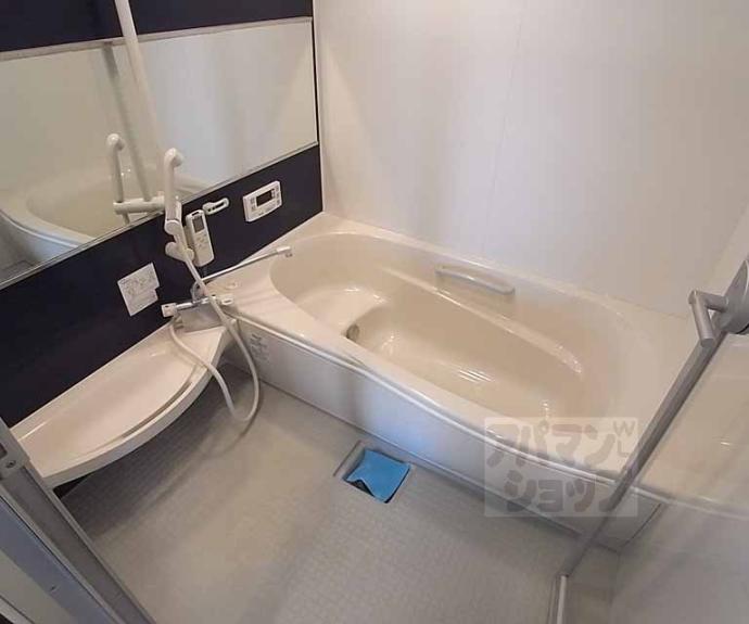 【メイゾン六波羅】間取