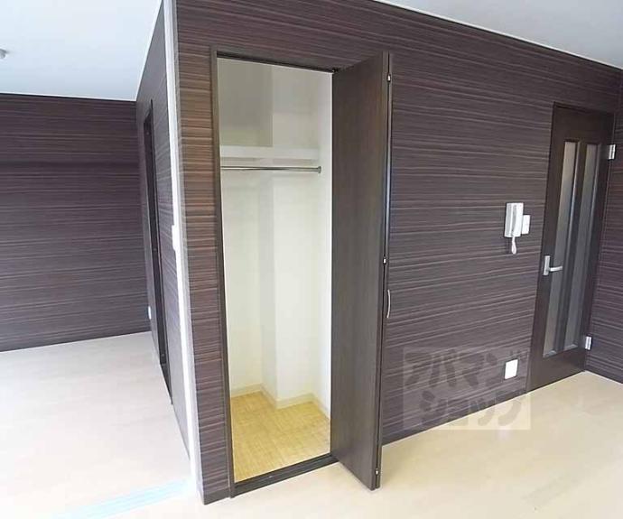 【メイゾン六波羅】間取