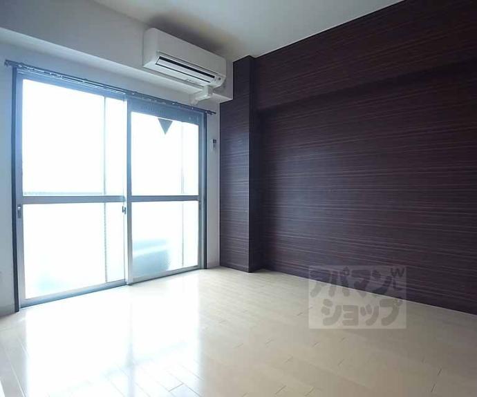 【メイゾン六波羅】間取