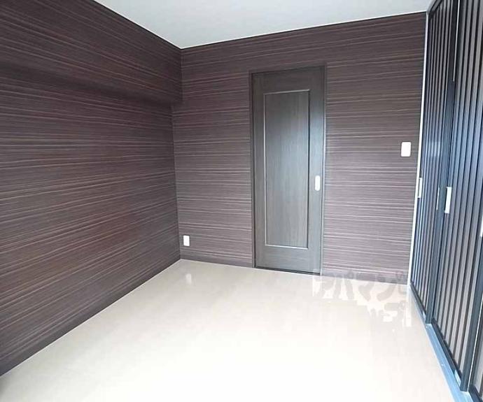 【メイゾン六波羅】間取