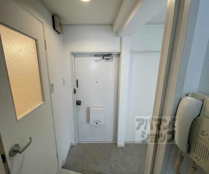 【メイゾン六波羅】間取