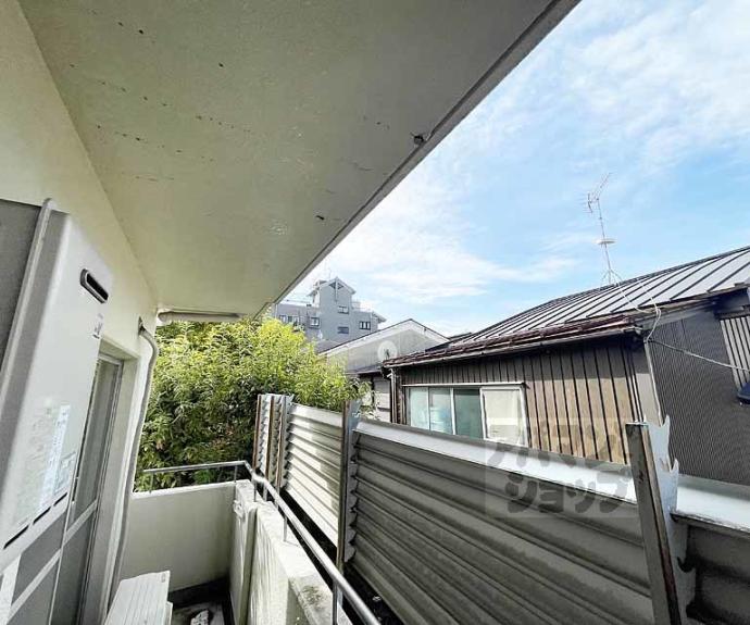 【メイゾン六波羅】間取