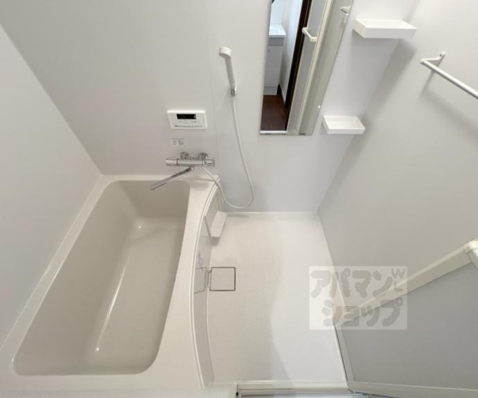 【メイゾン六波羅】間取