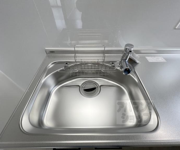 【メイゾン六波羅】間取