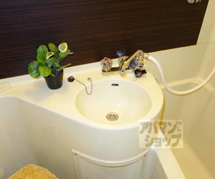 【グランタック東山】間取