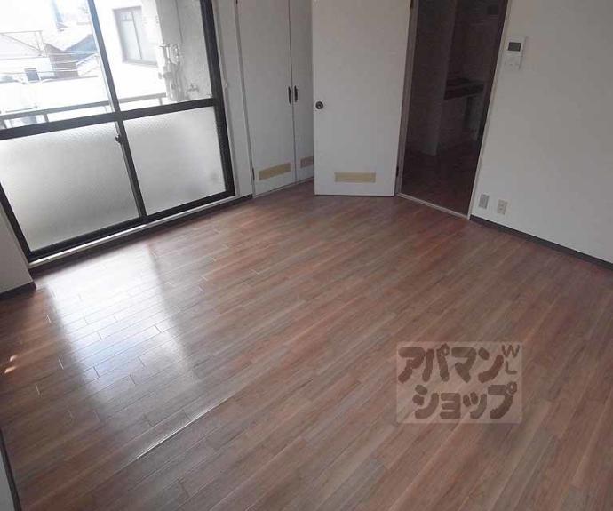 【ＡＤＥＳＴ五条】間取