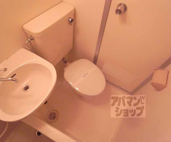 【ADEST五条】間取