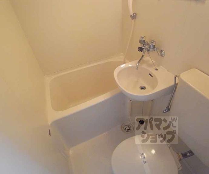 【ADEST五条】間取