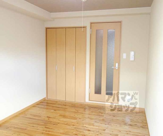 【ＩＺＵＴＳＵＹＡ久】間取