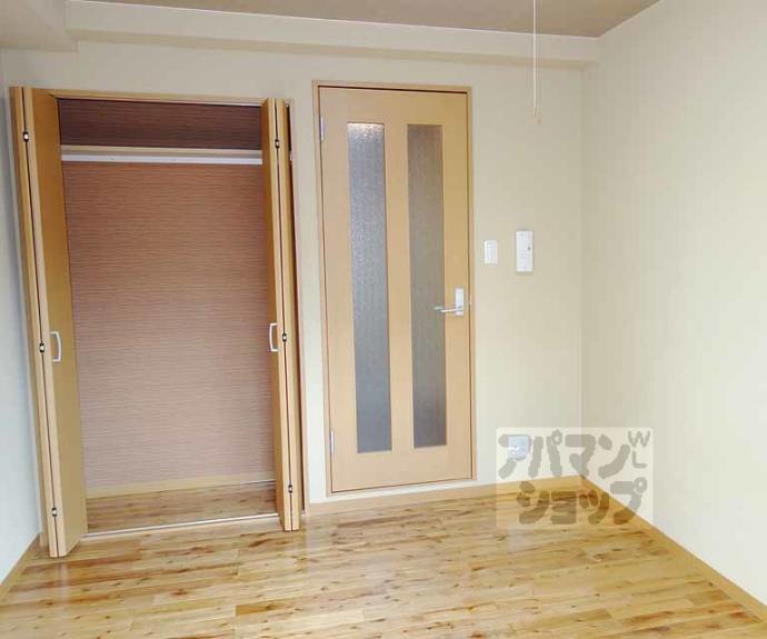 【ＩＺＵＴＳＵＹＡ久】間取