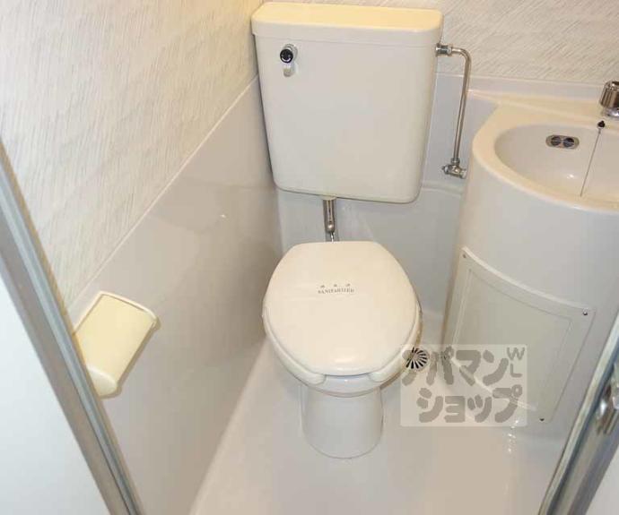 【四条大宮シャトー朝日】間取