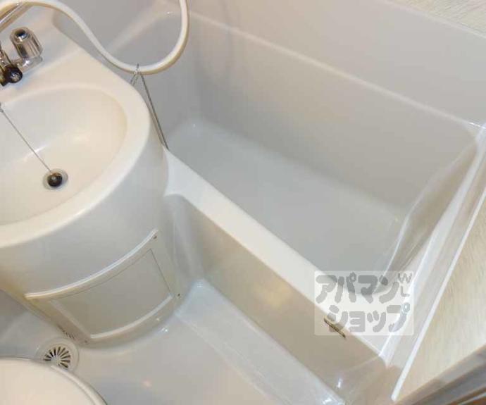 【四条大宮シャトー朝日】間取