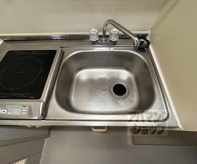 【四条大宮シャトー朝日】間取