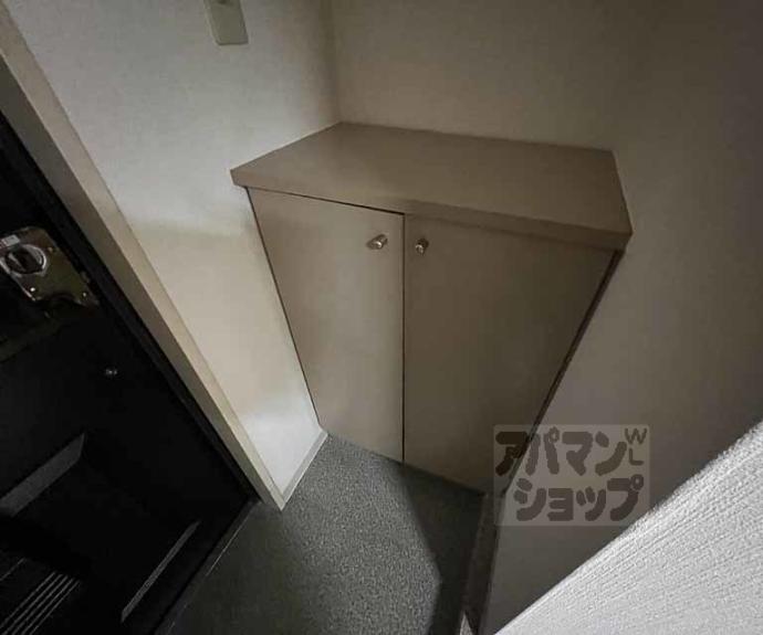 【四条大宮シャトー朝日】間取