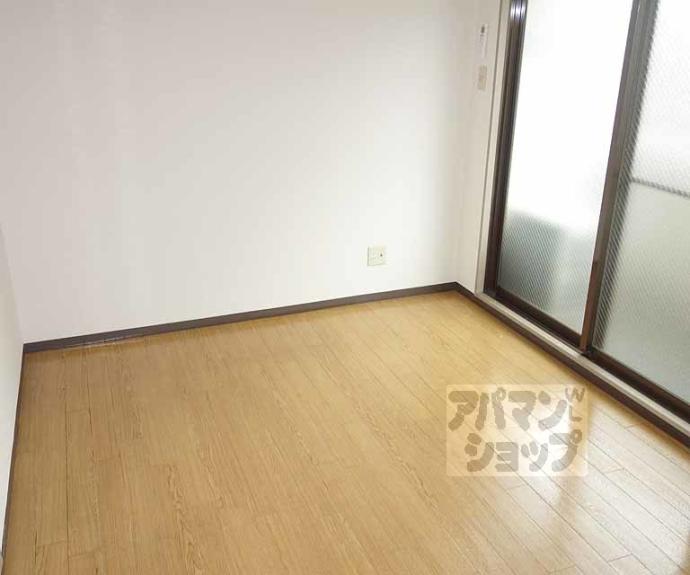 【シティオ西大路】間取