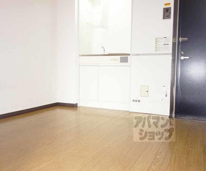 【シティオ西大路】間取