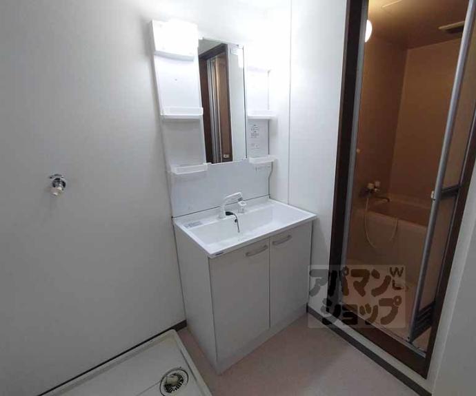 【サンシャイン烏丸】間取