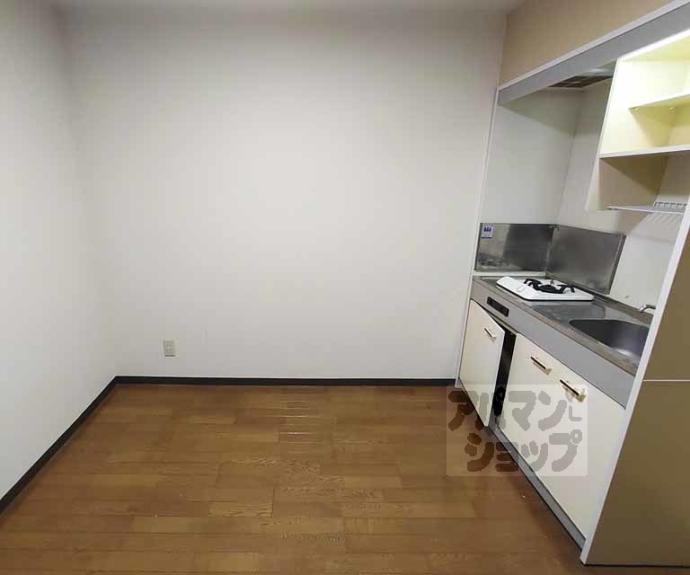 【サンシャイン烏丸】間取