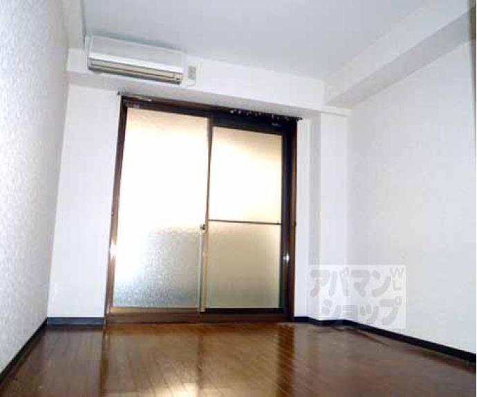 【サンシャイン烏丸】間取