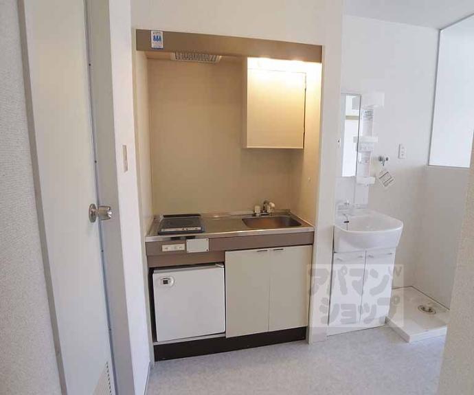 【パンションエトワールデュノール2】間取