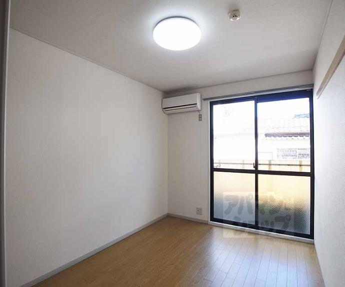 【パンションエトワールデュノール2】間取