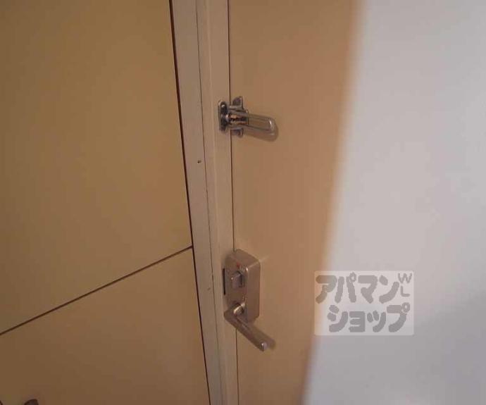 【セシール太秦】間取